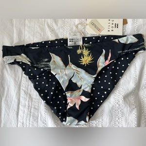 Billabong Beyond the Palms Lowrider Reversible Bikini Bottom Size M NWT